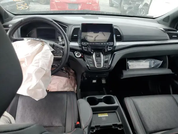5FNRL6H08PB504247 2023 HONDA ODYSSEY - Image 8