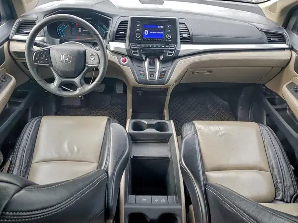 5FNRL6H20JB026446 2018 HONDA ODYSSEY - Image 8