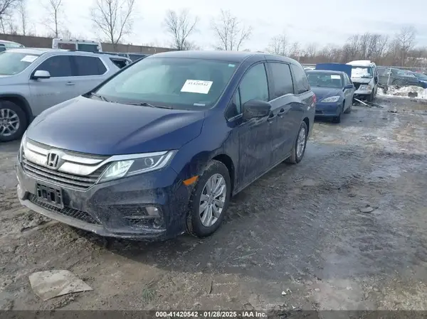 5FNRL6H20JB088445 2018 HONDA ODYSSEY - Image 2