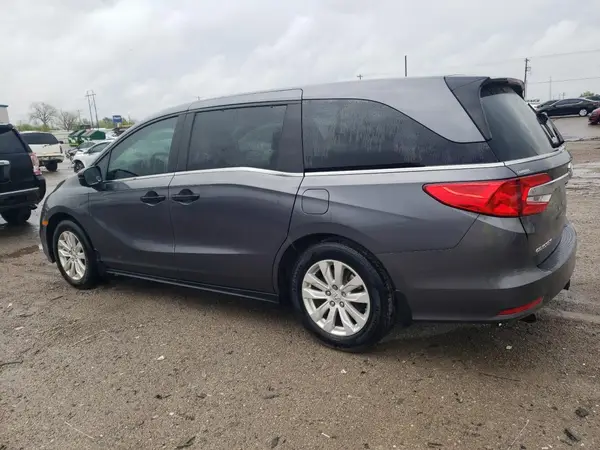 5FNRL6H20JB100612 2018 HONDA ODYSSEY - Image 2