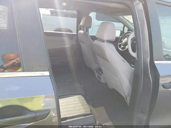 5FNRL6H20KB031549 2019 HONDA ODYSSEY - Image 8