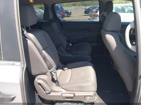 5FNRL6H20KB074790 2019 HONDA ODYSSEY - Image 8