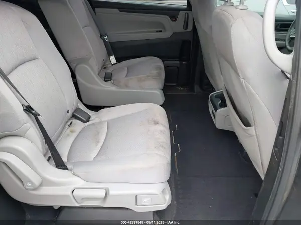 5FNRL6H21JB034782 2018 HONDA ODYSSEY - Image 8
