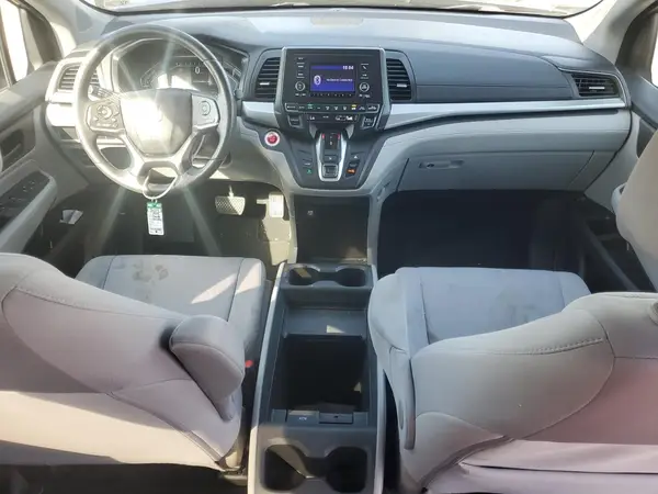 5FNRL6H21JB053039 2018 HONDA ODYSSEY - Image 8