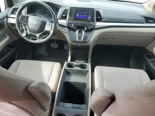 5FNRL6H21JB056832 2018 HONDA ODYSSEY - Image 8