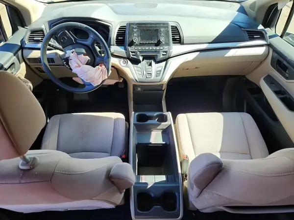5FNRL6H22JB015836 2018 HONDA ODYSSEY - Image 8