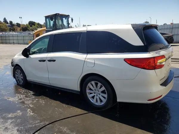 5FNRL6H22JB089113 2018 HONDA ODYSSEY - Image 2