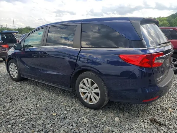 5FNRL6H23JB022262 2024 HONDA ODYSSEY - Image 2