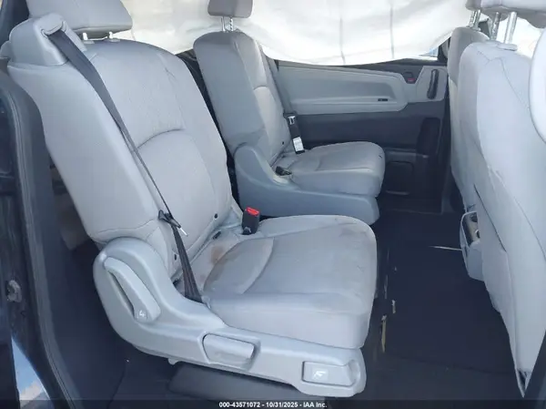 5FNRL6H23KB099750 2019 HONDA ODYSSEY - Image 8
