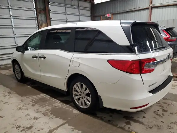 5FNRL6H25JB107667 2018 HONDA ODYSSEY - Image 2