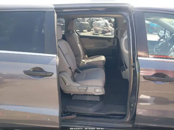 5FNRL6H25KB042644 2019 HONDA ODYSSEY - Image 8