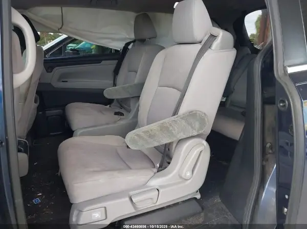 5FNRL6H25KB132652 2019 HONDA ODYSSEY - Image 8