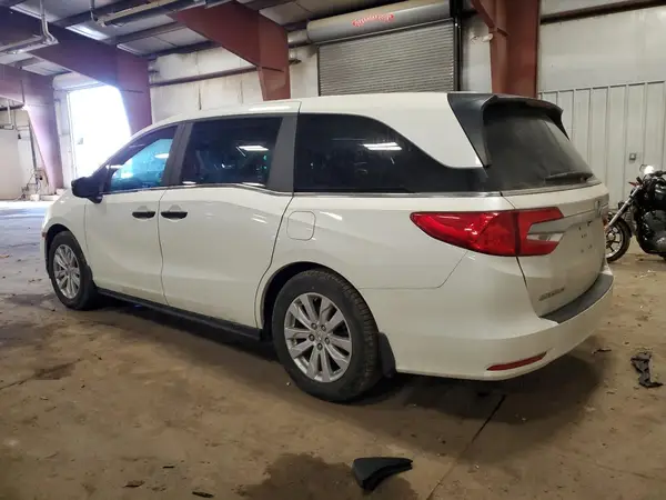 5FNRL6H26JB026483 2018 HONDA ODYSSEY - Image 2