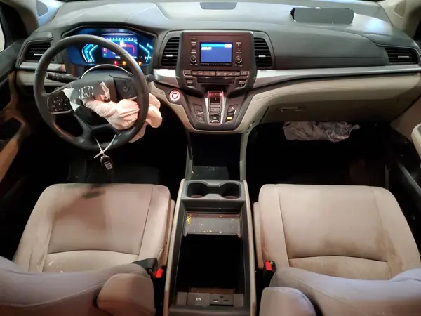 5FNRL6H26JB026483 2018 HONDA ODYSSEY - Image 8