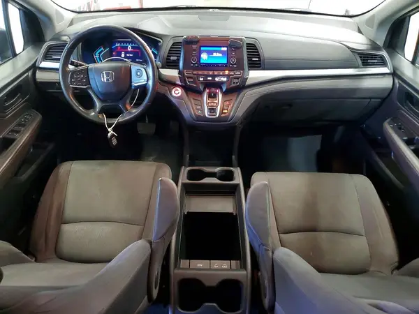 5FNRL6H26JB100064 2018 HONDA ODYSSEY - Image 8