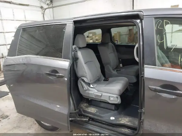 5FNRL6H27KB031533 2019 HONDA ODYSSEY - Image 8