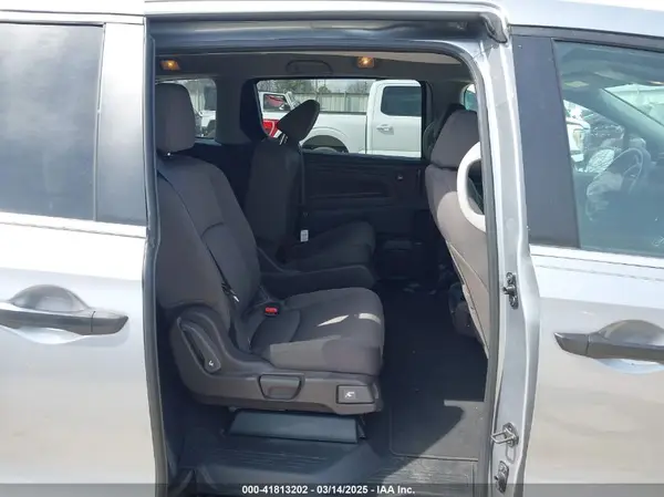 5FNRL6H27LB001918 2020 HONDA ODYSSEY - Image 8