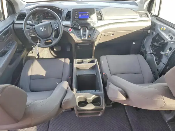 5FNRL6H28JB067908 2018 HONDA ODYSSEY - Image 8