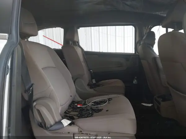 5FNRL6H28KB005586 2019 HONDA ODYSSEY - Image 8
