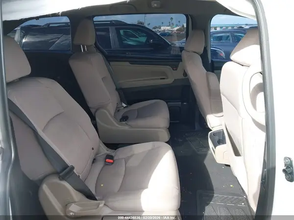 5FNRL6H28KB006530 2019 HONDA ODYSSEY - Image 8