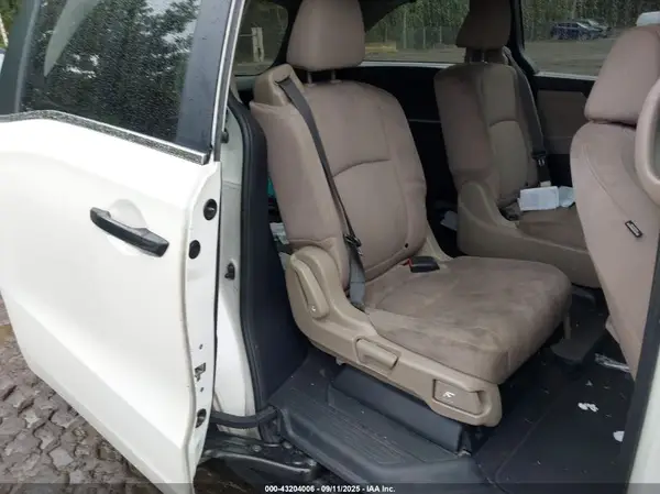 5FNRL6H28KB094401 2019 HONDA ODYSSEY - Image 8