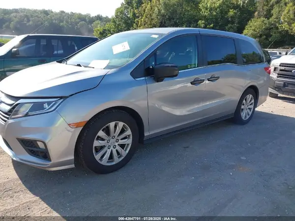 5FNRL6H28KB121242 2019 HONDA ODYSSEY - Image 2