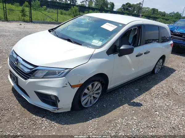 5FNRL6H29JB107672 2018 HONDA ODYSSEY - Image 2