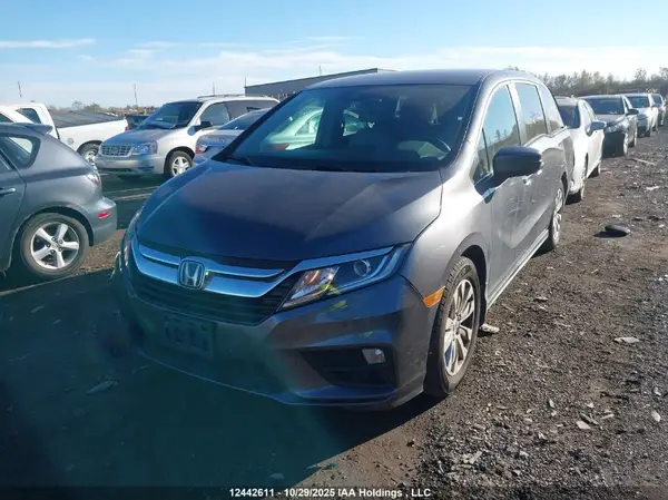 5FNRL6H29JB504380 2018 HONDA ODYSSEY - Image 2