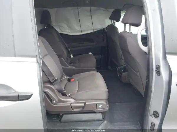 5FNRL6H29KB077302 2019 HONDA ODYSSEY - Image 8