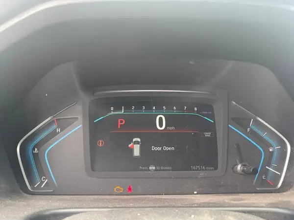 5FNRL6H2XJB033274 2018 HONDA ODYSSEY - Image 8
