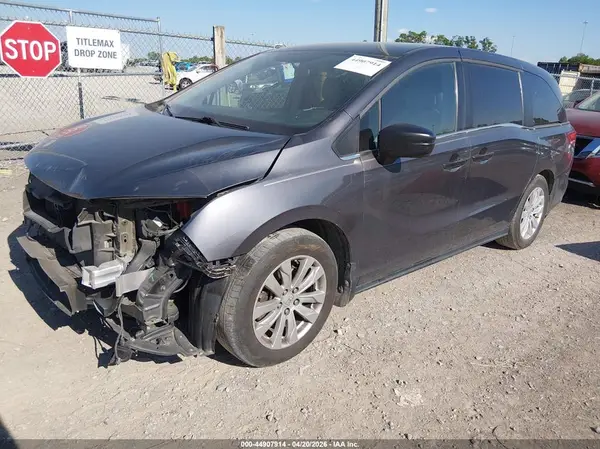 5FNRL6H2XJB053024 2018 HONDA ODYSSEY - Image 2