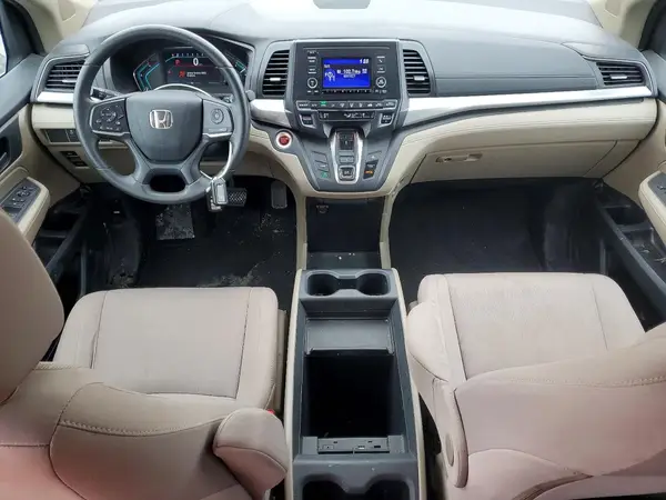 5FNRL6H2XJB086105 2018 HONDA ODYSSEY - Image 8