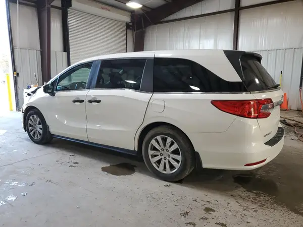 5FNRL6H2XJB086685 2018 HONDA ODYSSEY - Image 2