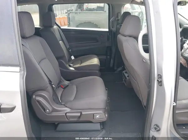 5FNRL6H2XNB020773 2022 HONDA ODYSSEY - Image 8