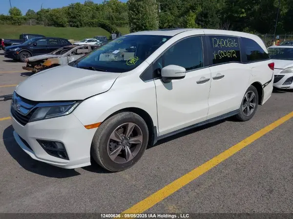 5FNRL6H40JB500672 2018 HONDA ODYSSEY - Image 2