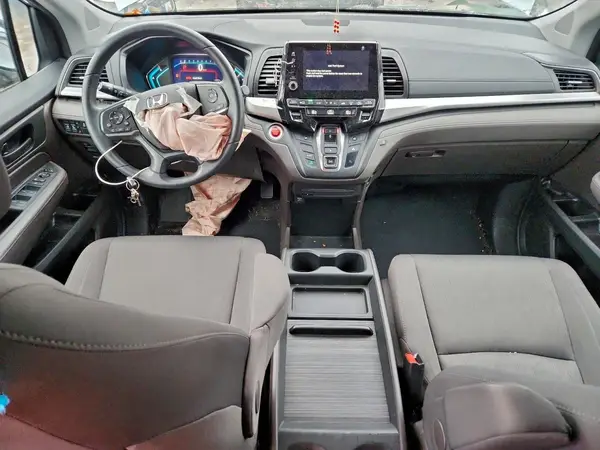 5FNRL6H40JB508898 2018 HONDA ODYSSEY - Image 8