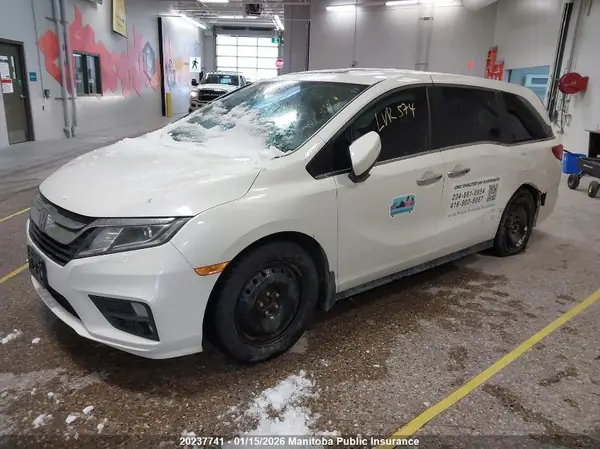 5FNRL6H41JB500731 2018 HONDA ODYSSEY - Image 2