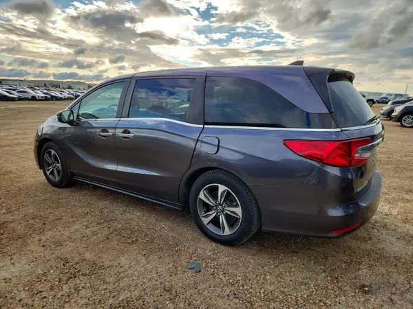5FNRL6H42JB501810 2018 HONDA ODYSSEY - Image 2