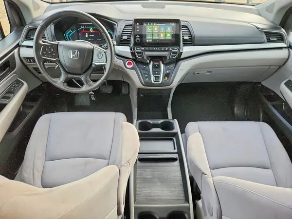 5FNRL6H42JB501810 2018 HONDA ODYSSEY - Image 8