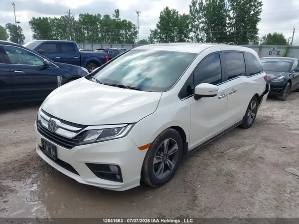 5FNRL6H42JB506845 2018 HONDA ODYSSEY - Image 2