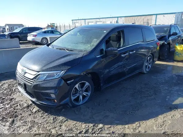 5FNRL6H47JB502810 2018 HONDA ODYSSEY - Image 2