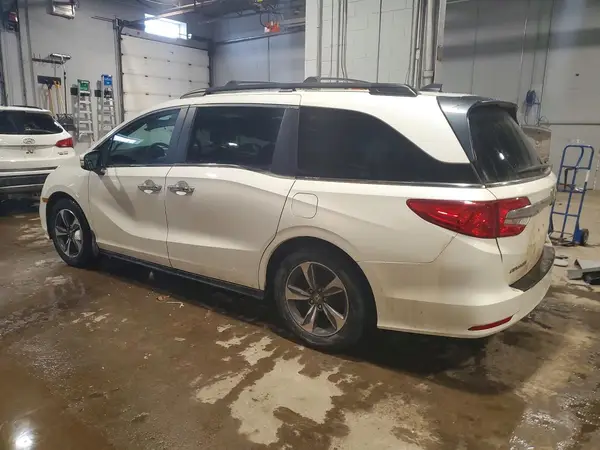 5FNRL6H48JB511838 2018 HONDA ODYSSEY - Image 2