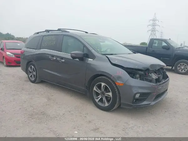 5FNRL6H49JB503327 2018 HONDA ODYSSEY - Image 1