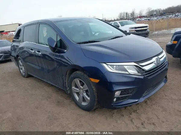 5FNRL6H50JB071459 2018 HONDA ODYSSEY - Image 1
