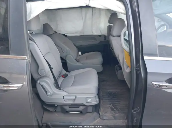 5FNRL6H50JB079383 2018 HONDA ODYSSEY - Image 8
