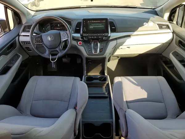 5FNRL6H50JB083546 2018 HONDA ODYSSEY - Image 8