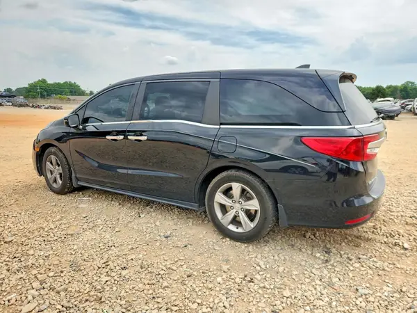 5FNRL6H50JB109577 2018 HONDA ODYSSEY - Image 2