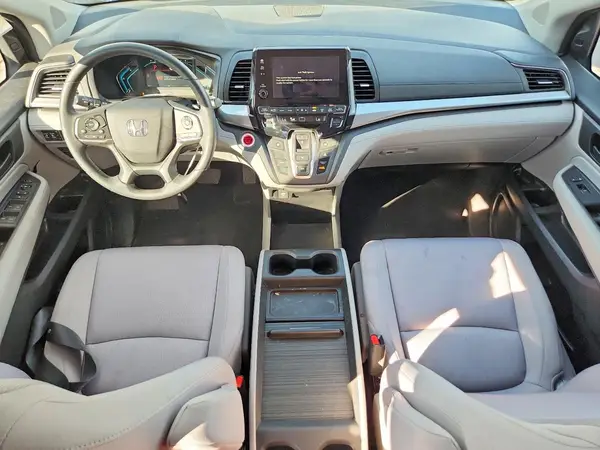 5FNRL6H50JB110728 2018 HONDA ODYSSEY - Image 8