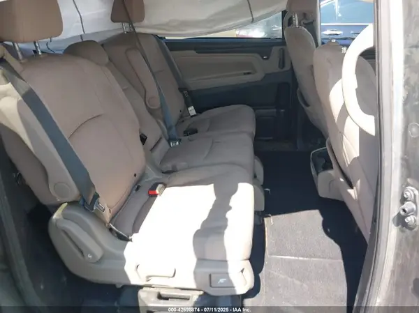 5FNRL6H50KB011554 2019 HONDA ODYSSEY - Image 8