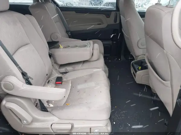 5FNRL6H50KB011571 2019 HONDA ODYSSEY - Image 8